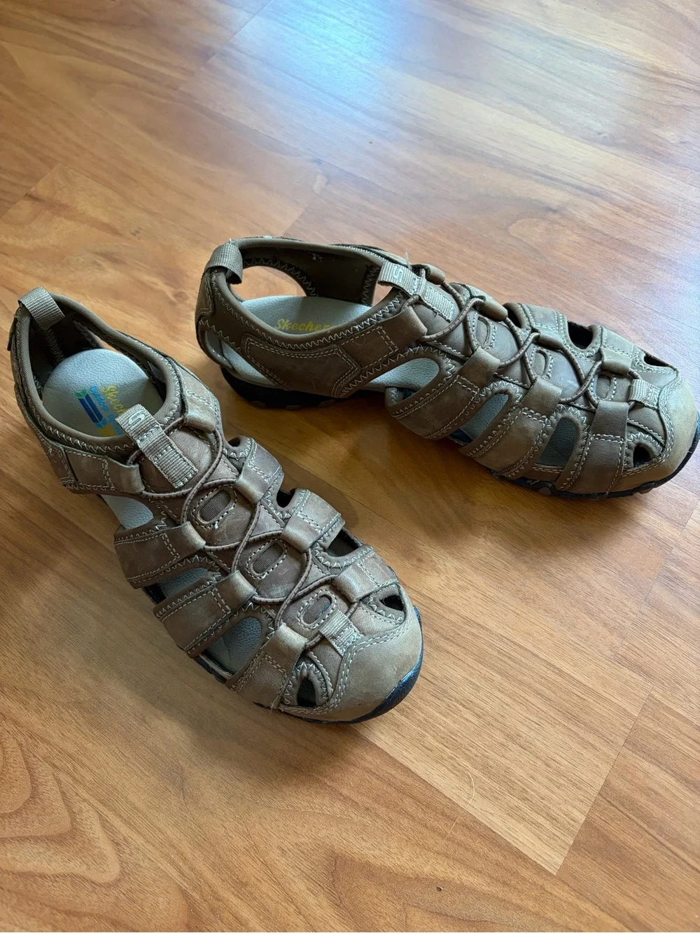 Skechers Women’s Brown Closed-Toe Sport Sandals - Brand New